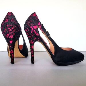 Betsey Johnson Pumps NWOT Black  Lace Satin 6.5